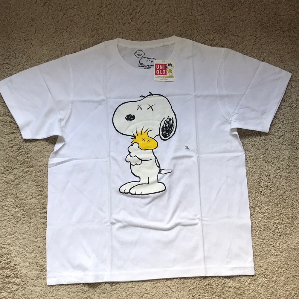 KAWS x PEANUTS - Snoopy and Woodstock Tee - Mens Size XL - New With Tags